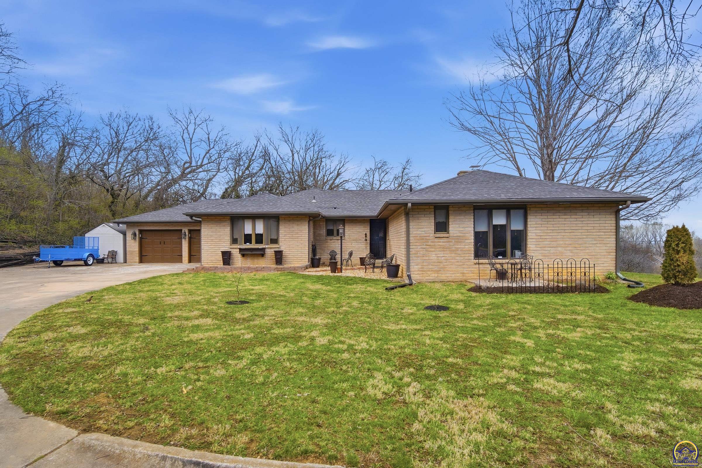 5425 Southwest Mission Avenue Topeka, KS 66610 - Photo 1 of 22