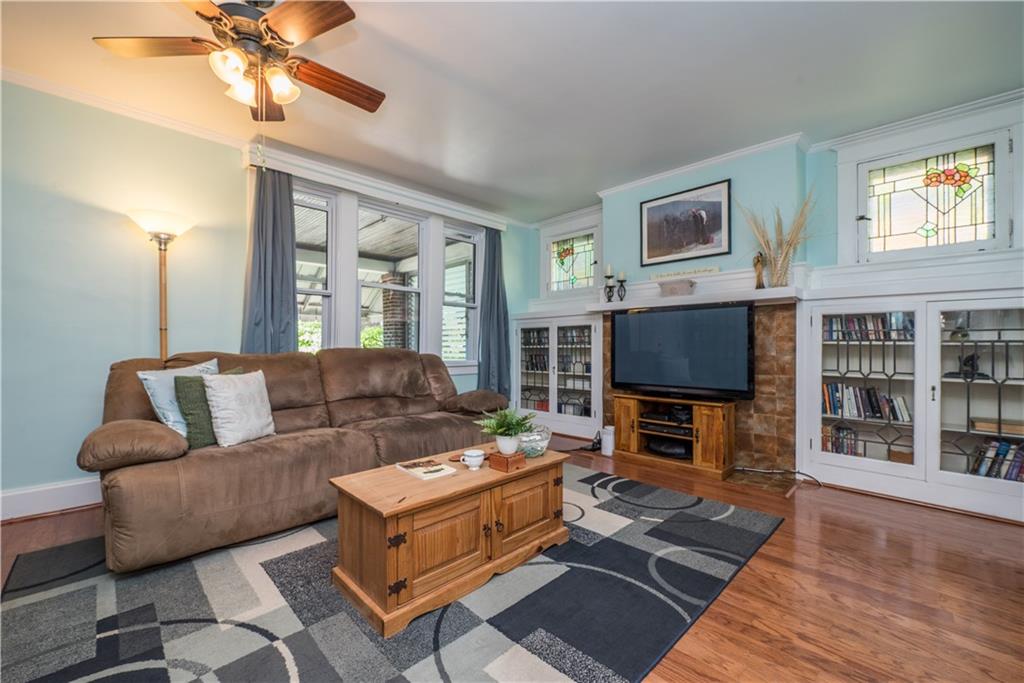 2716 Castlegate Avenue Pittsburgh, PA 15226 - Photo 38 of 50