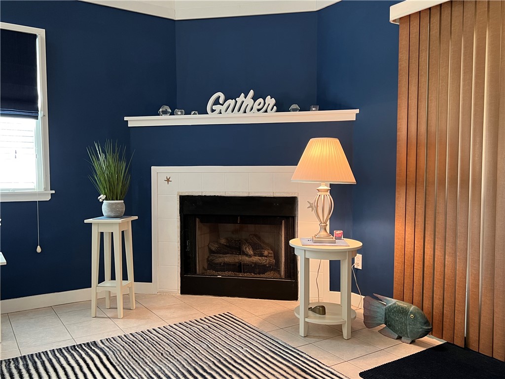 6 Captains Drive Westerly, RI 02891 - Photo 16 of 40 Gas Fireplace...