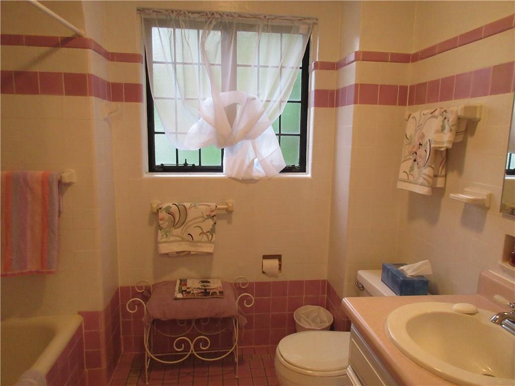 919 Spring Hill Road Shelbyville, IN 46176 - Photo 20 of 21 Gallery Image 20