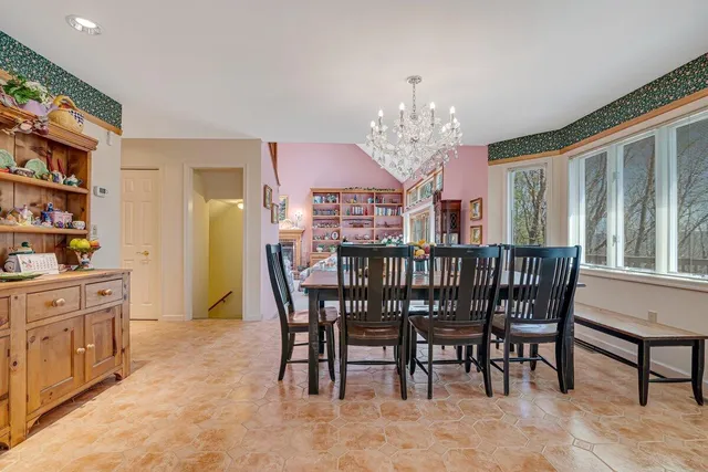 $545,000 | 119 Wedge Court, East Stroudsburg, PA 18302