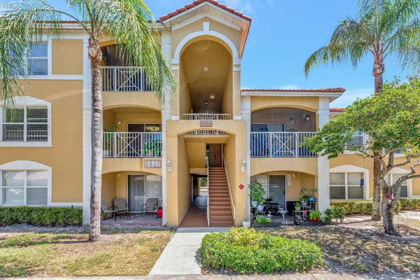 $239,000 | 5550 Northwest 61st Street, Unit 516, Coconut Creek, FL 33073