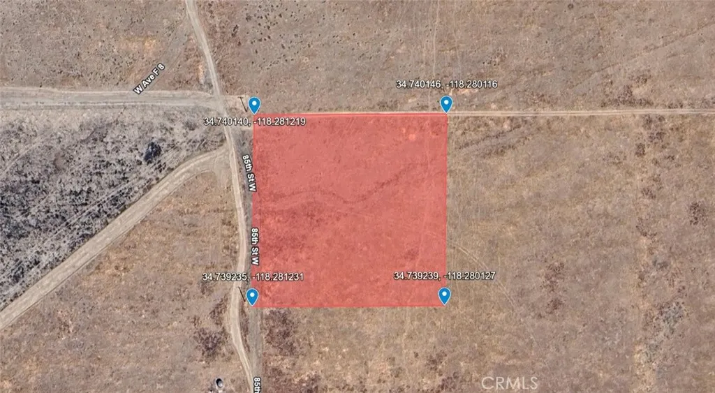 3789 Vac/cor Lancaster, CA 93534 - Photo 6 of 7 a bathroom with a shower