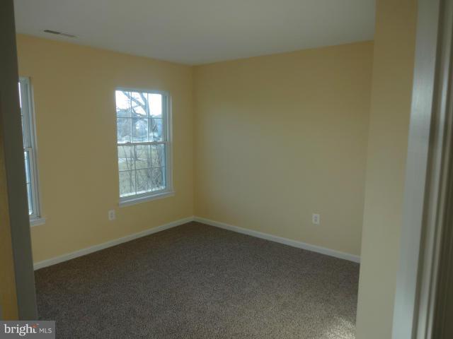 122 Commodore Drive Baltimore, MD 21221 - Photo 17 of 28 Bedroom