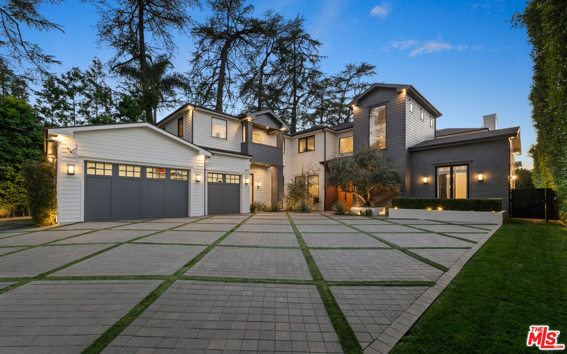 4421 Haskell Avenue Encino, CA 91436 - Photo 1 of 40