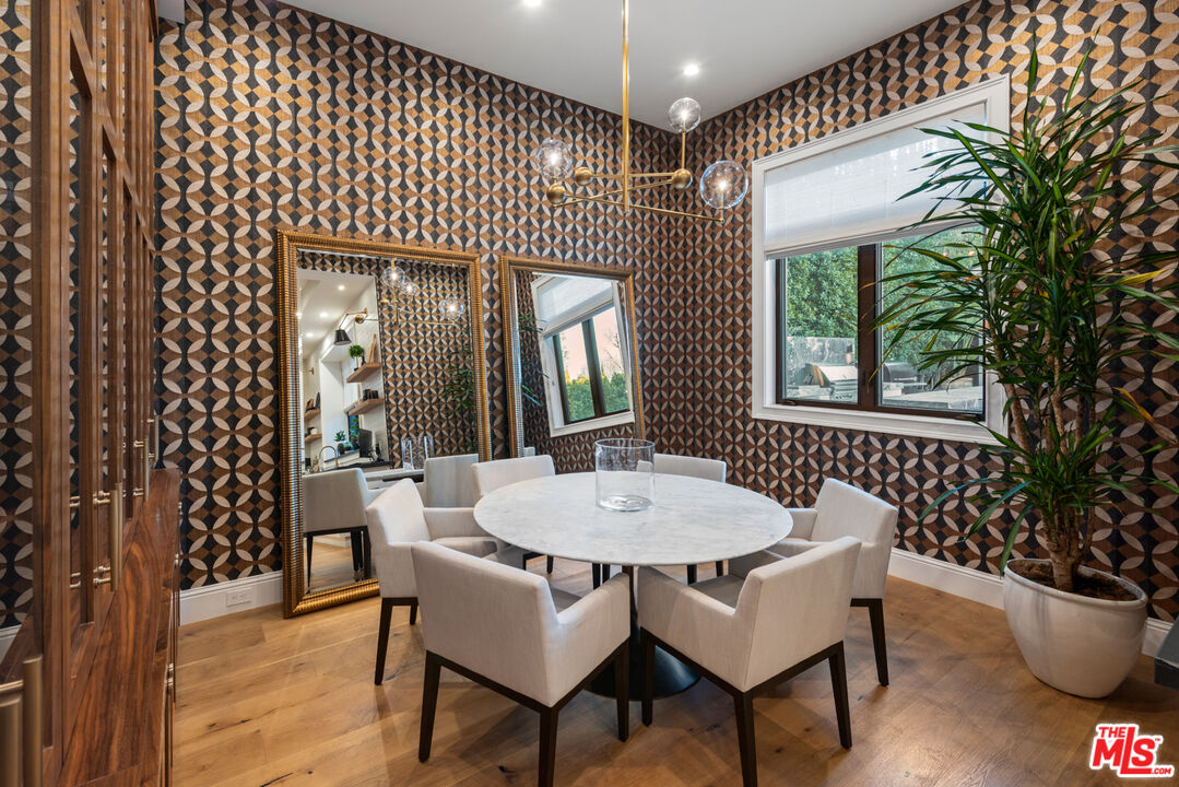 4421 Haskell Avenue Encino, CA 91436 - Photo 17 of 40