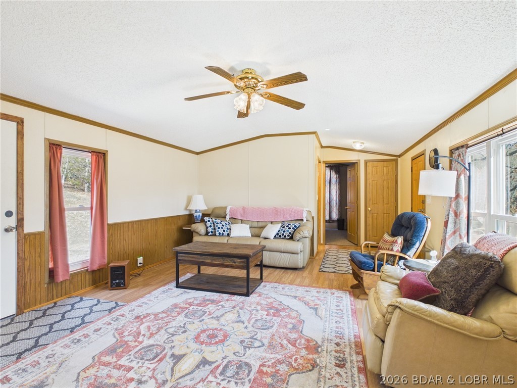 31674 Aspen Road Stover, MO 65078 - Photo 14 of 58