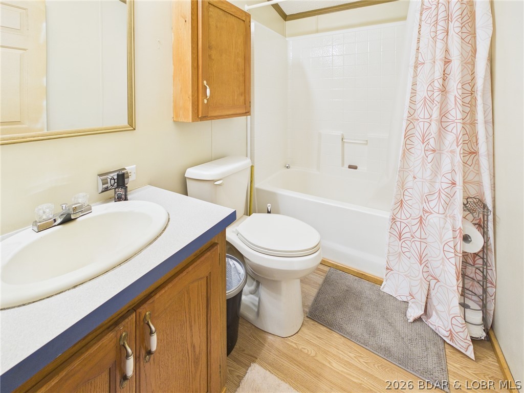 31674 Aspen Road Stover, MO 65078 - Photo 24 of 58 Guest
Bathroom