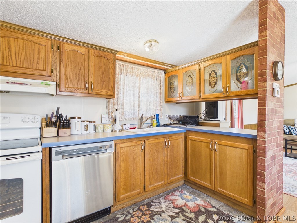 31674 Aspen Road Stover, MO 65078 - Photo 8 of 58