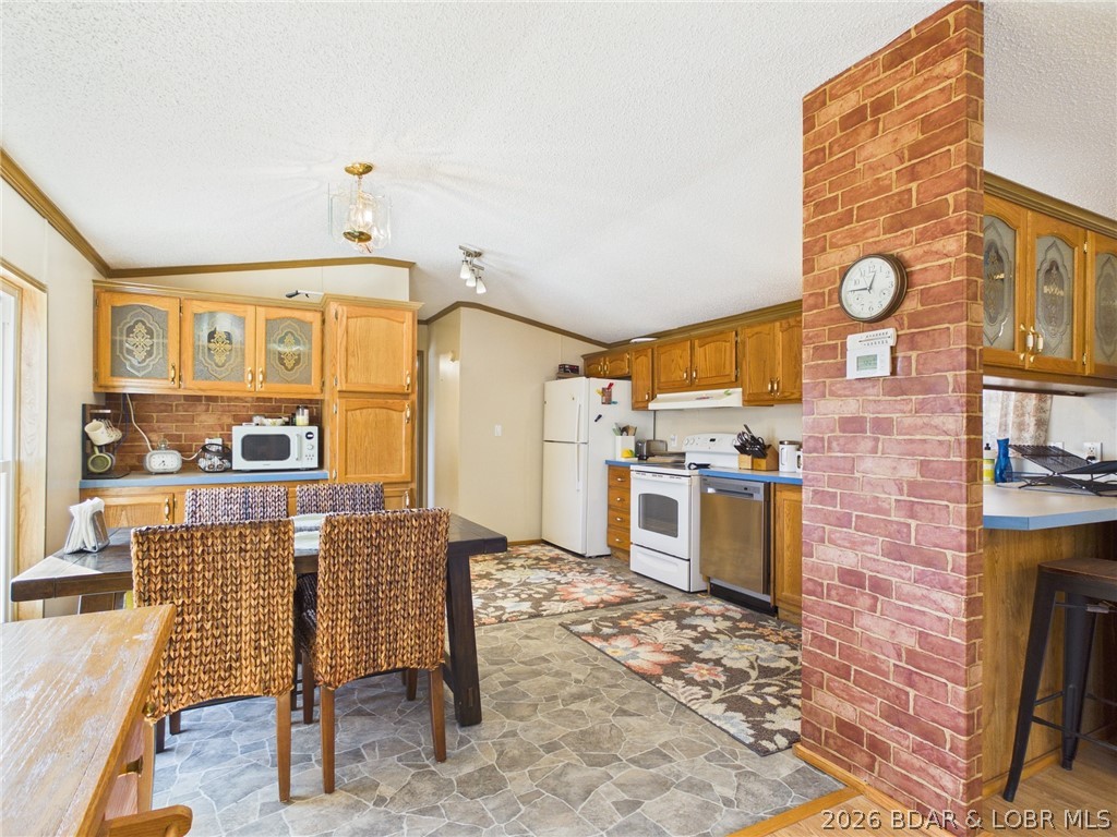 31674 Aspen Road Stover, MO 65078 - Photo 9 of 58