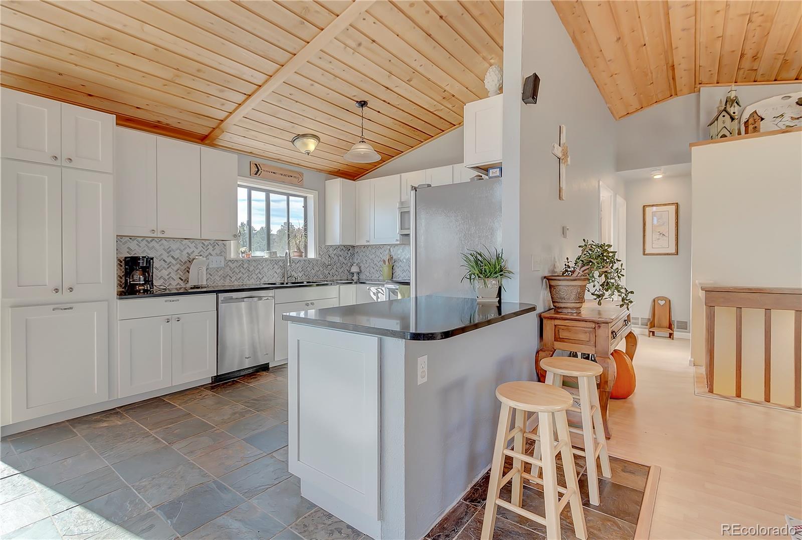1630 Mockingbird Trail Bailey, CO 80421 - Photo 6 of 29 Gallery Image 6