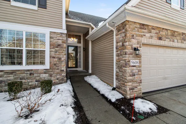 $539,900 | 5608 Gallery Park Drive, Ann Arbor, MI 48103