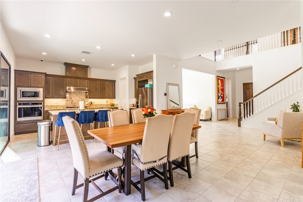 19047 Bension Drive Saugus, CA 91350 - Photo 16 of 72