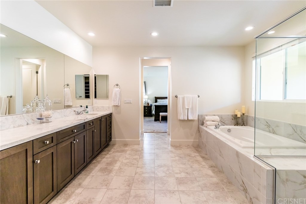 19047 Bension Drive Saugus, CA 91350 - Photo 34 of 72 Primary bathroom view from closet.