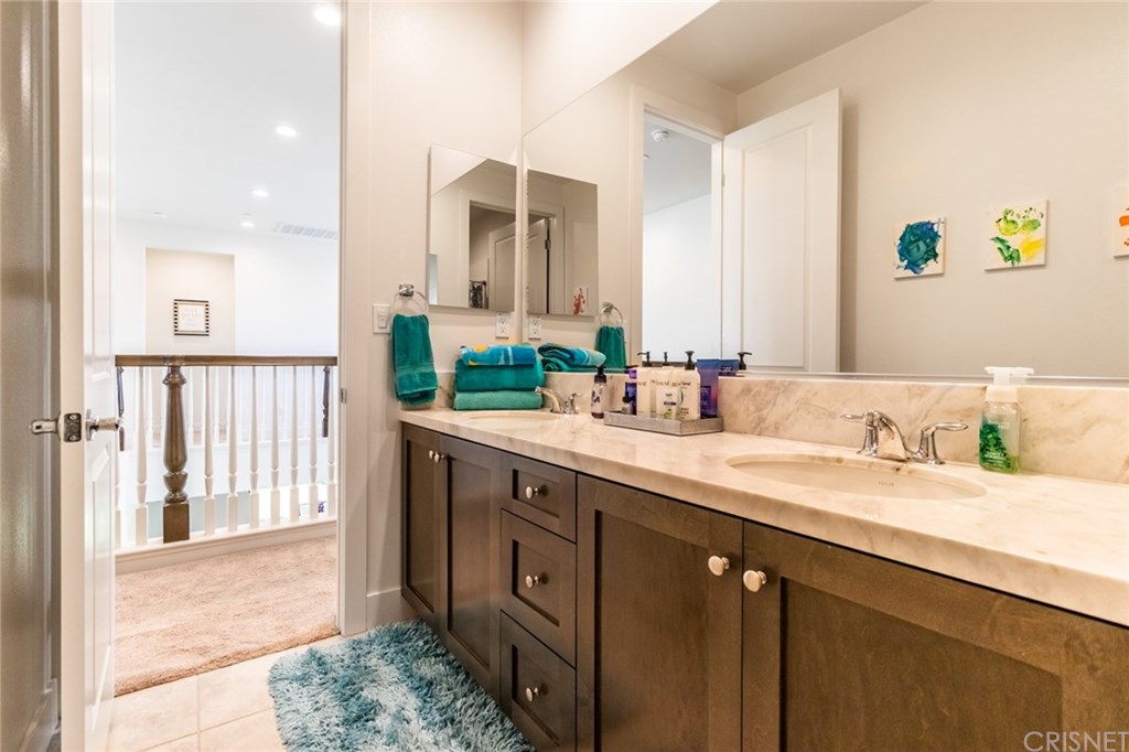 19047 Bension Drive Saugus, CA 91350 - Photo 50 of 72