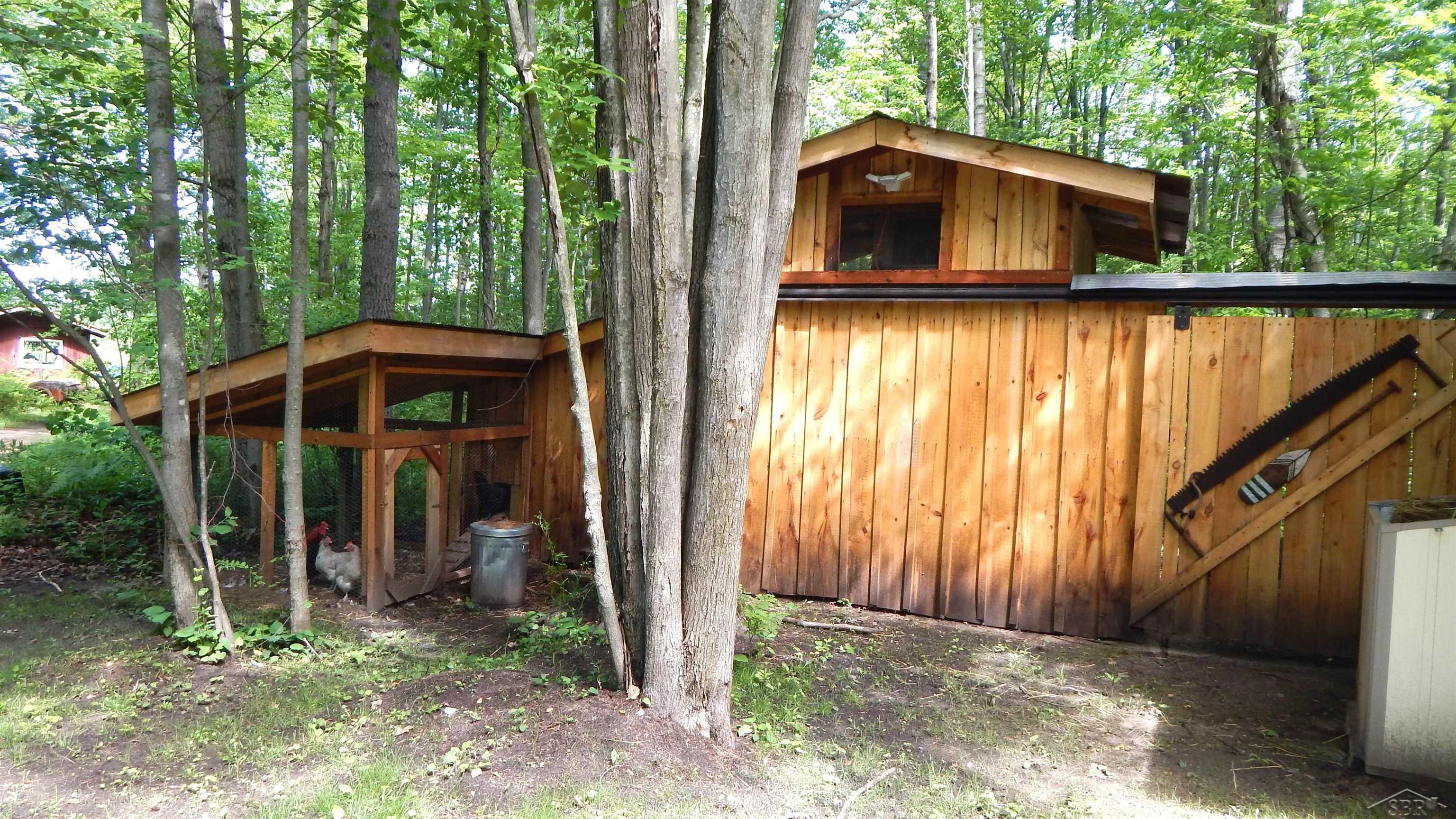 1252 West Erickson Road Pinconning, MI 48650 - Photo 22 of 45