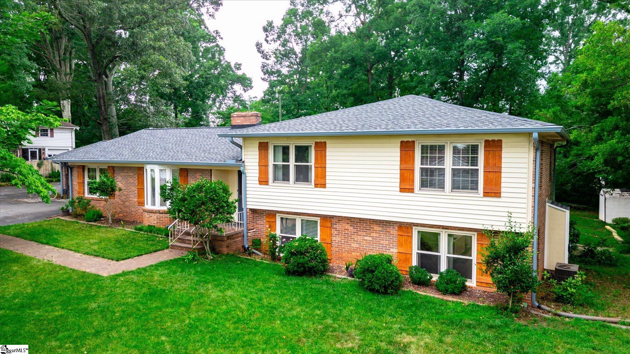 14 Watkins Bridge Road Greenville, SC 29617 - Photo 34 of 43