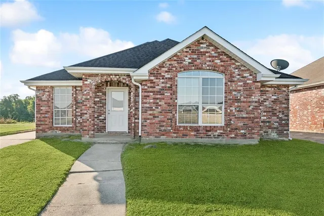 $252,000 | 3309 St Marie Drive, Meraux, LA 70075