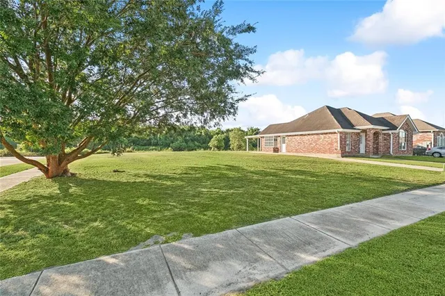 $252,000 | 3309 St Marie Drive, Meraux, LA 70075
