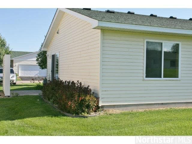 1007 Ivy Ridge Terrace Buffalo, MN 55313 - Photo 4 of 18 Gallery Image 4