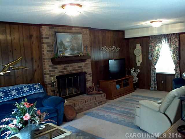 204 Fallingtree Lane Monroe, NC 28112 - Photo 6 of 14 Gallery Image 6