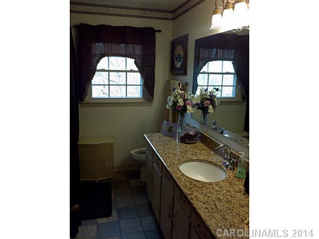 204 Fallingtree Lane Monroe, NC 28112 - Photo 8 of 14 Gallery Image 8