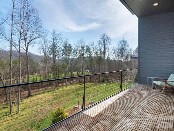 $1,995,000 | 15 Sourwood Lane, Fletcher, NC 28732