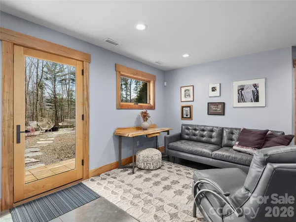 $1,995,000 | 15 Sourwood Lane, Fletcher, NC 28732