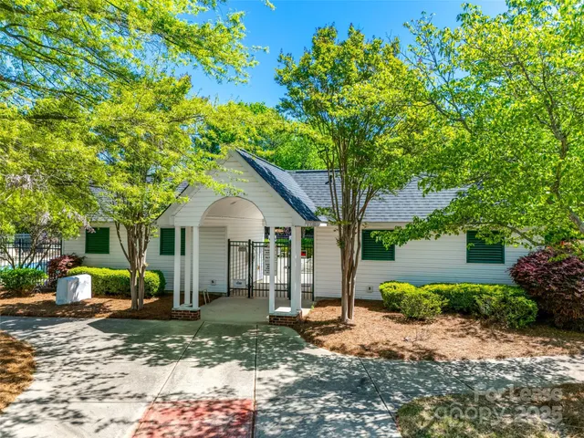 a house view with a outdoor space
