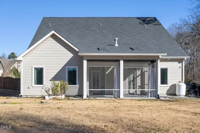 $775,000 | 1117 Aquadale Drive, Raleigh, NC 27603