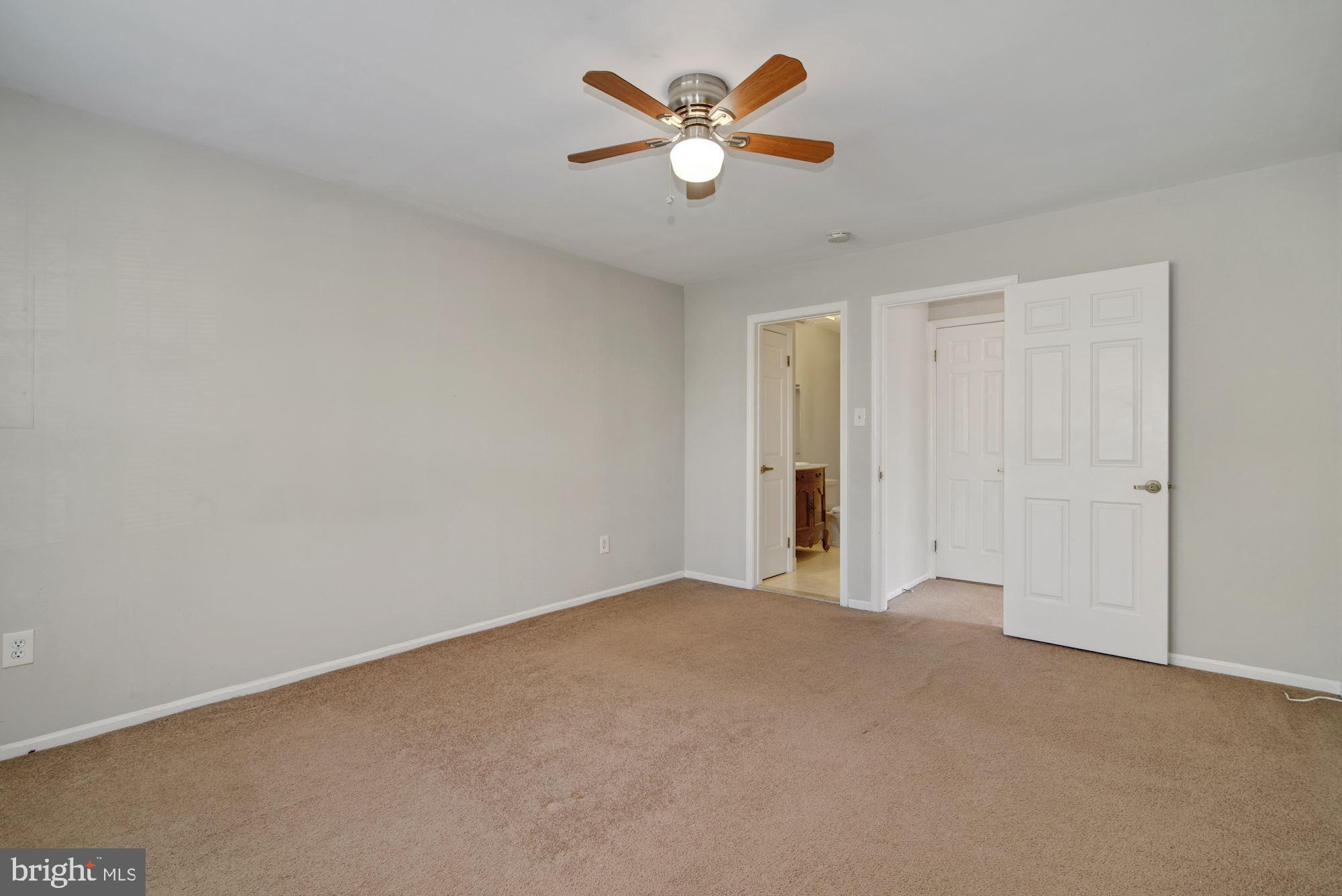 7 Windsor Court Sewell, NJ 08080 - Photo 16 of 27
