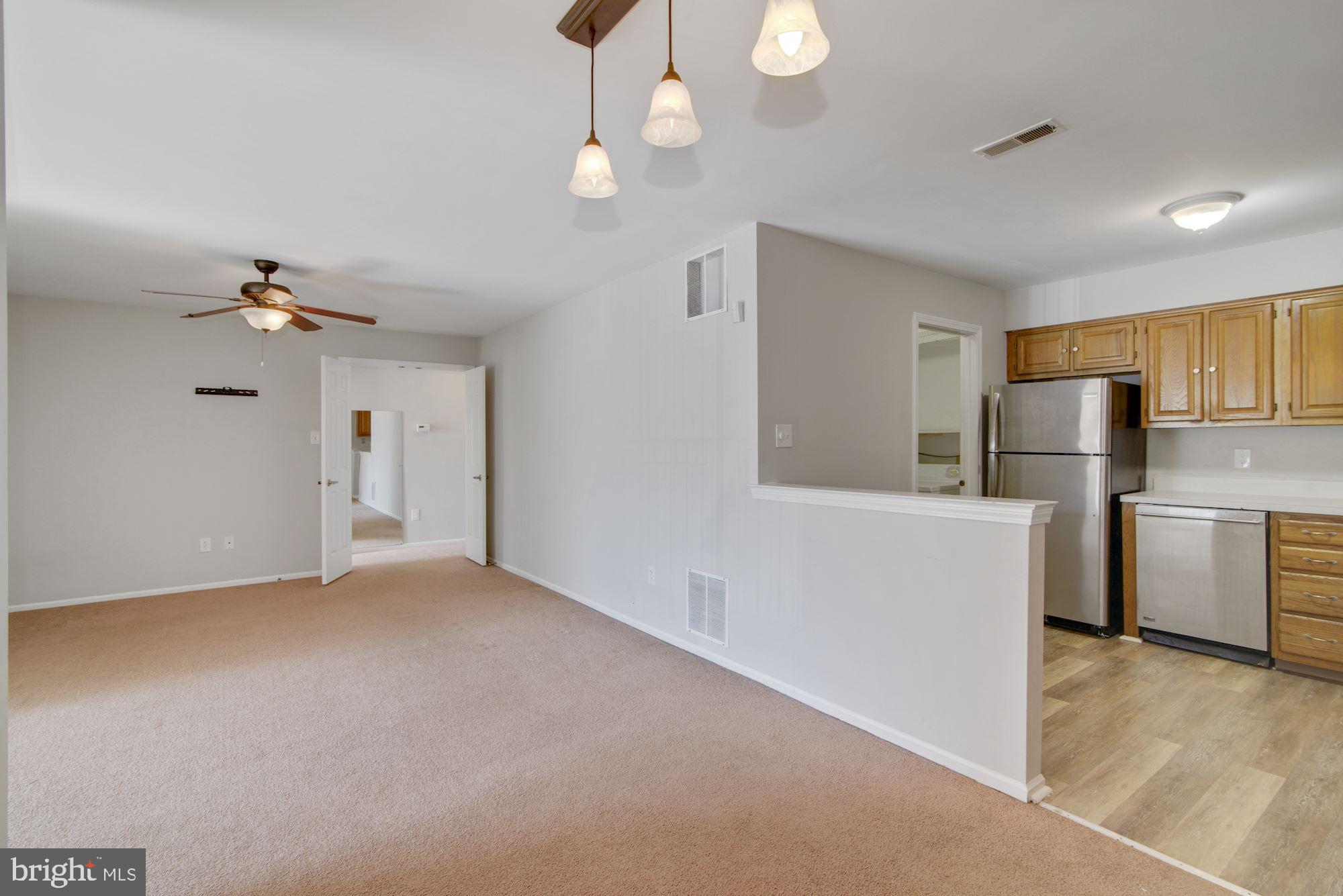 7 Windsor Court Sewell, NJ 08080 - Photo 6 of 27