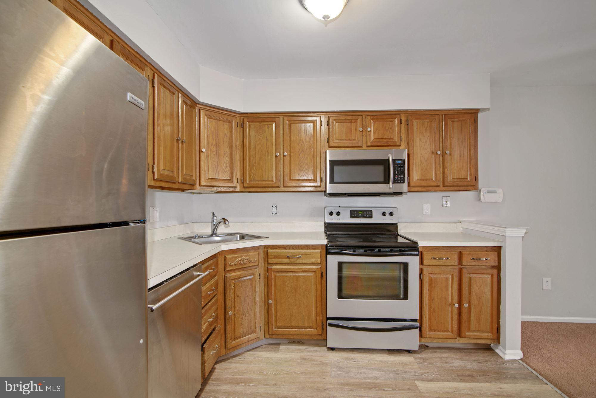 7 Windsor Court Sewell, NJ 08080 - Photo 10 of 27