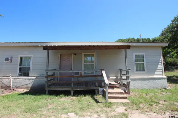 $695 | 1010 Bennett Avenue, Unit C, Tyler, TX 75701