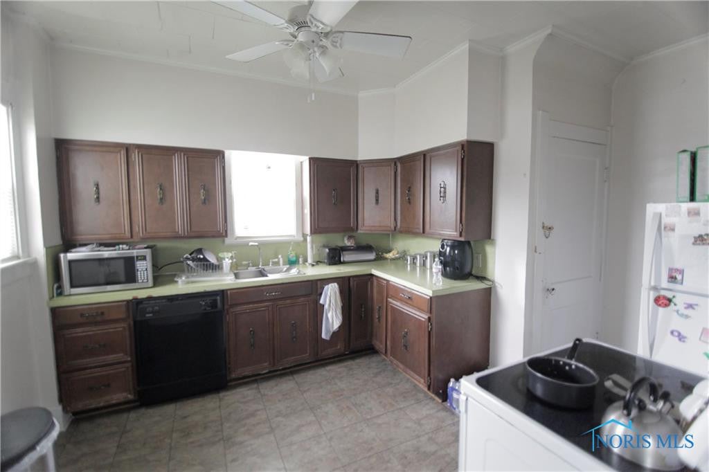 250 Decatur Street Toledo, OH 43609 - Photo 9 of 18 Gallery Image 9