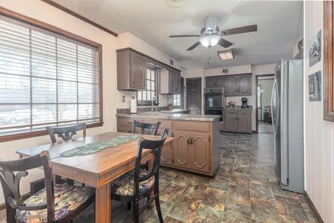 $325,000 | 11 West Viking Drive, Memphis, TN 38018