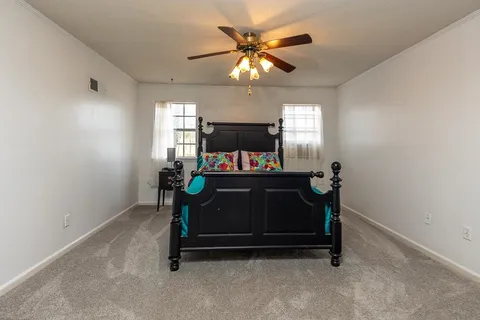 $325,000 | 11 West Viking Drive, Memphis, TN 38018