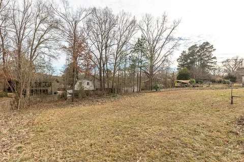 $315,000 | 11 West Viking Drive, Memphis, TN 38018