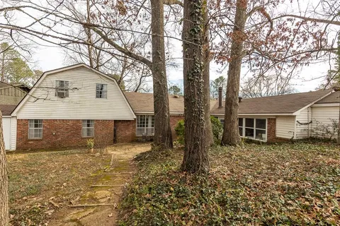 $325,000 | 11 West Viking Drive, Memphis, TN 38018