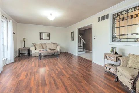 $315,000 | 11 West Viking Drive, Memphis, TN 38018