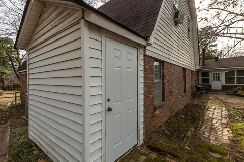 $315,000 | 11 West Viking Drive, Memphis, TN 38018