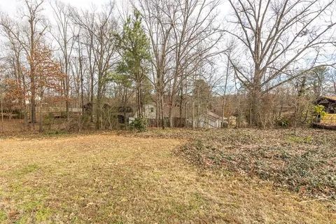 $325,000 | 11 West Viking Drive, Memphis, TN 38018