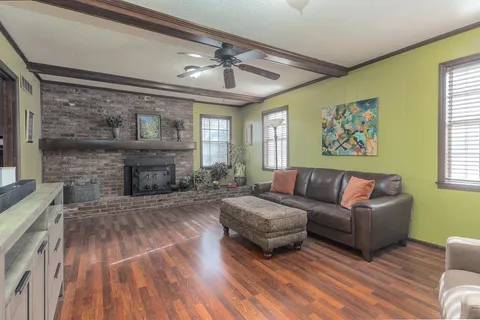 $315,000 | 11 West Viking Drive, Memphis, TN 38018