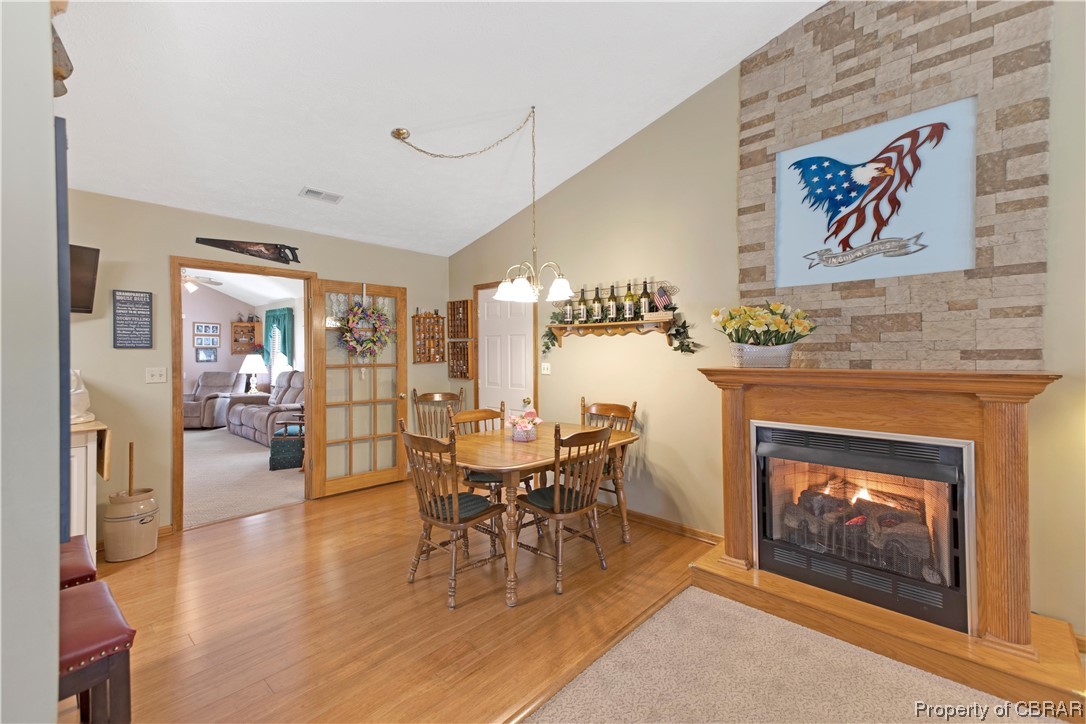 8187 Pinetta Road Gloucester, VA 23061 - Photo 8 of 41 Gallery Image 8