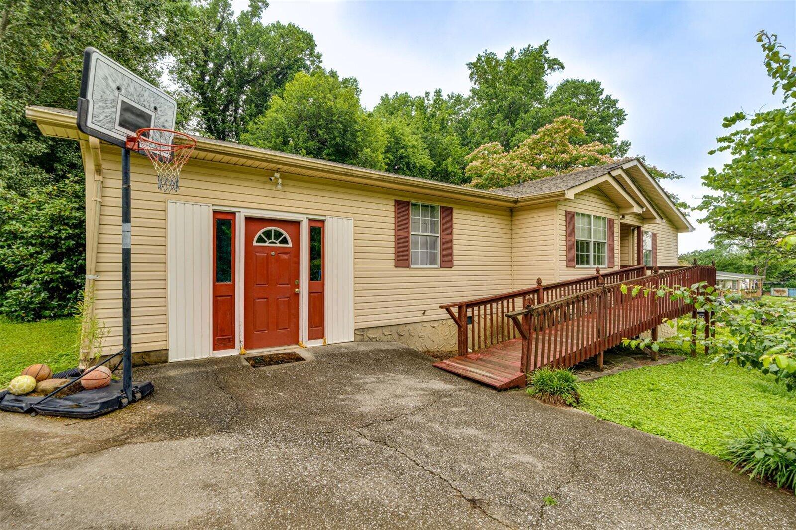 86 Bluff View Circle Flintstone, GA 30725 - Photo 2 of 23 02-86 Bluff View Cir-2