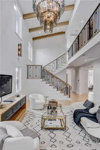 $6,800,000 | 1801 Pine Avenue, Manhattan Beach, CA 90266