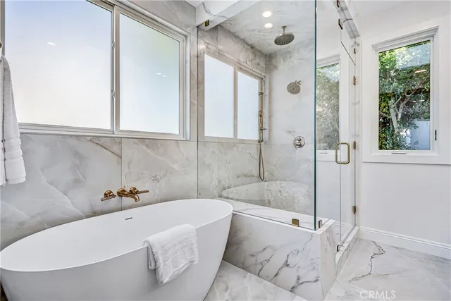 $6,800,000 | 1801 Pine Avenue, Manhattan Beach, CA 90266