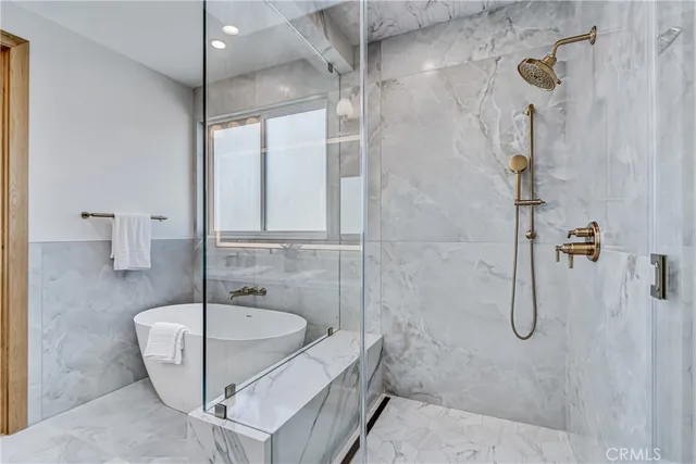 $6,800,000 | 1801 Pine Avenue, Manhattan Beach, CA 90266