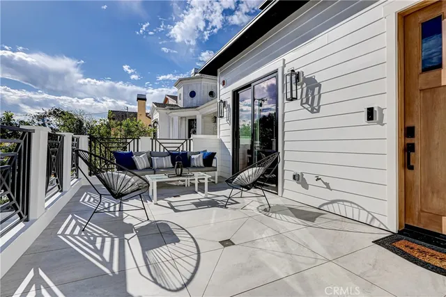 $6,800,000 | 1801 Pine Avenue, Manhattan Beach, CA 90266