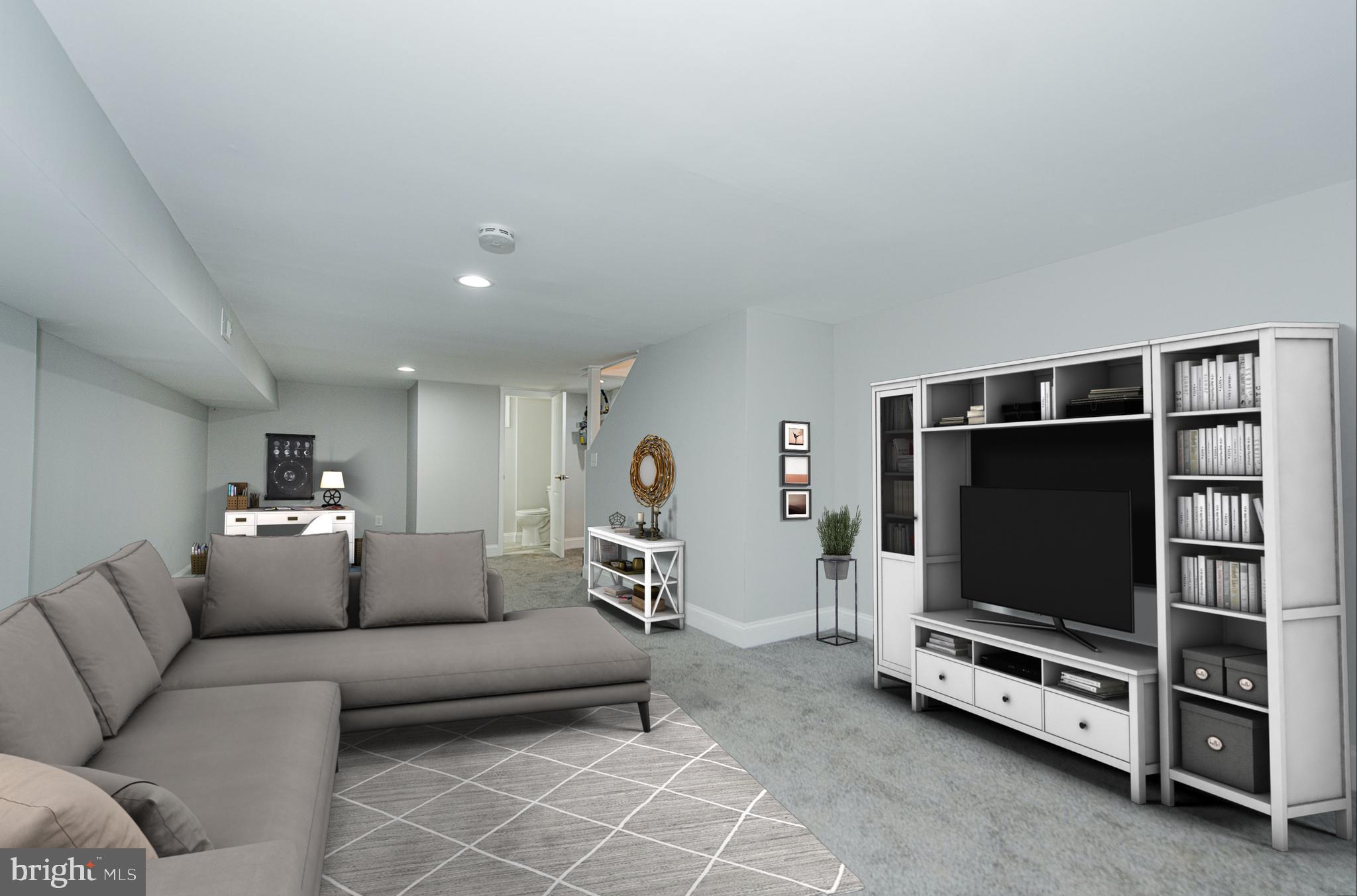 3915 Woodridge Road Baltimore, MD 21229 - Photo 4 of 14 Lower Level FamilyRoom